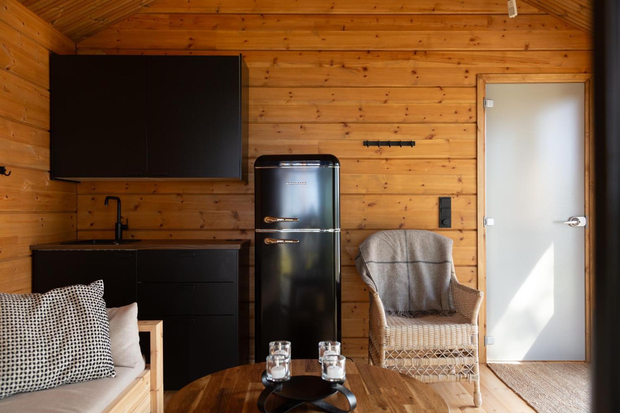 Chalet Lakeside Holiday
